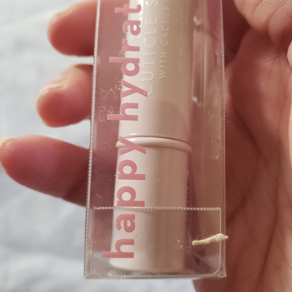 Olive & June Cuticle Serum - 0.14 fl oz - Picture 6 of 8